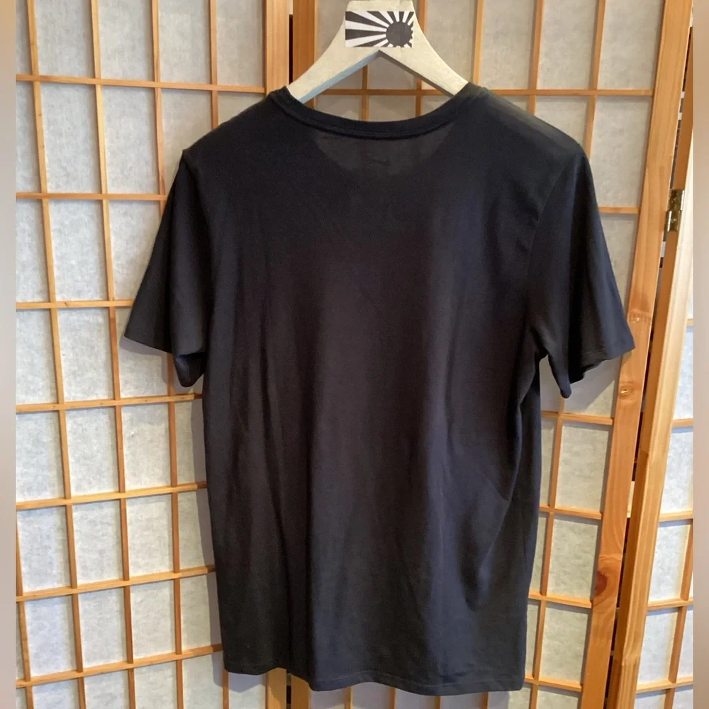 NWOT The Nike Tee Dri-FIT 